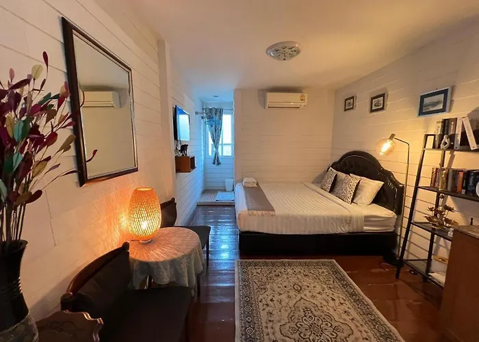 Ban Thung Dang Housotel Bangkok
