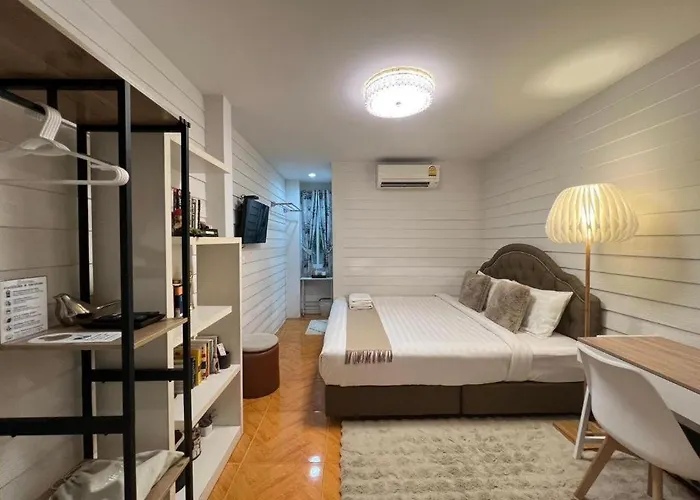 Ban Thung Dang Housotel Hotel