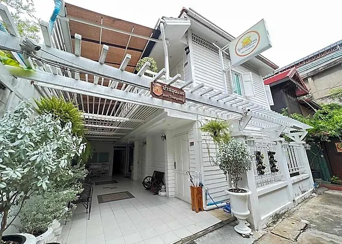 Ban Thung Dang Housotel Hotel