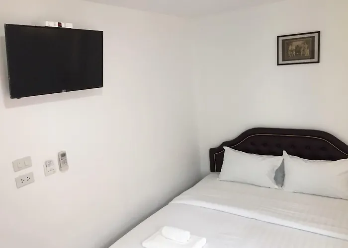 Ban Thung Dang Housotel 2*